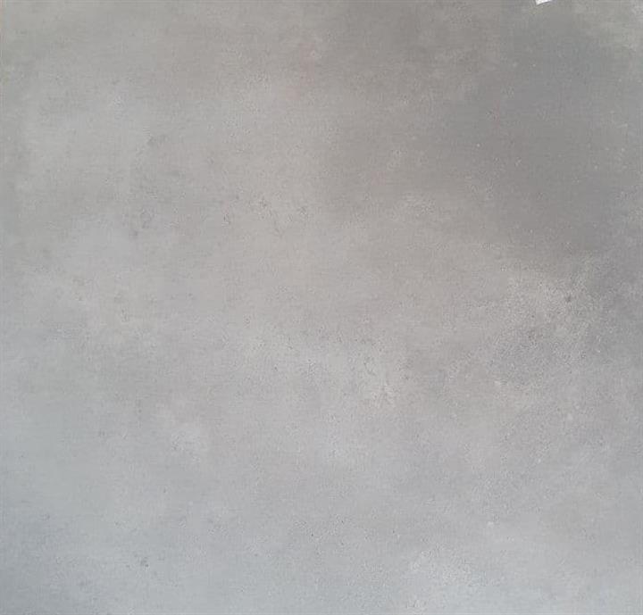 maxima-medium-grey-1-a